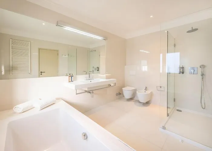 Casa Rosario - Three Bedroom With Private Pool וילה קסקאיס