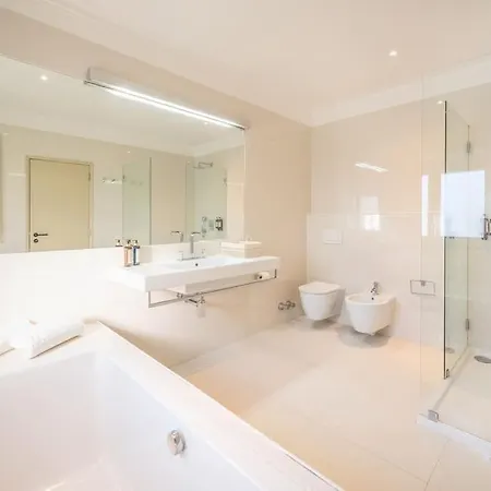 Casa Rosario - Three Bedroom With Private Pool Villa Cascais
